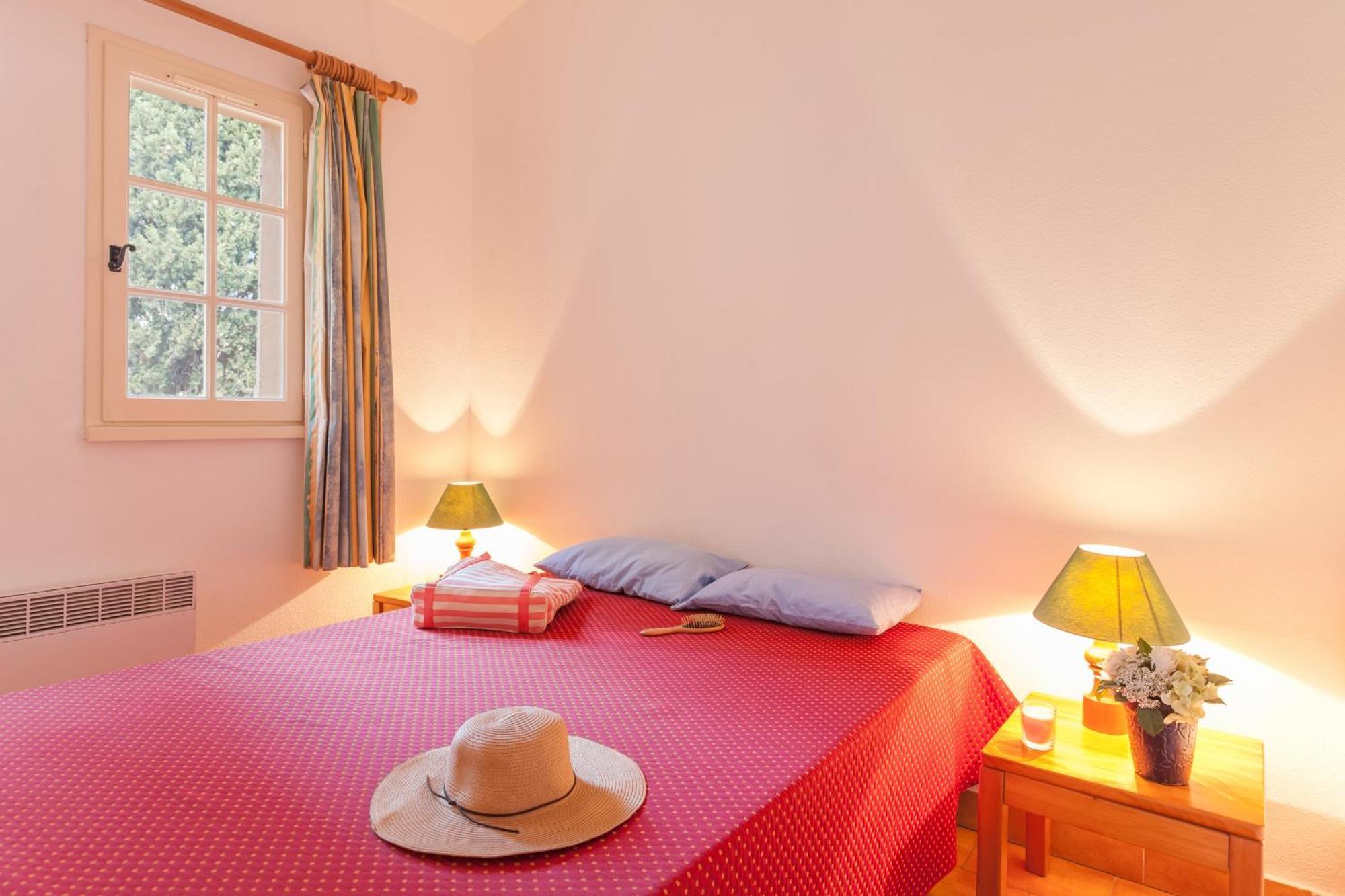 Residence Partenaire Le Domaine De Garlande 滨海卡瓦莱尔 外观 照片