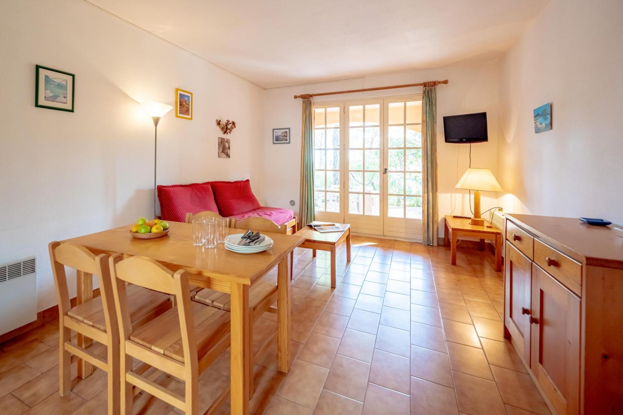 Residence Partenaire Le Domaine De Garlande 滨海卡瓦莱尔 外观 照片
