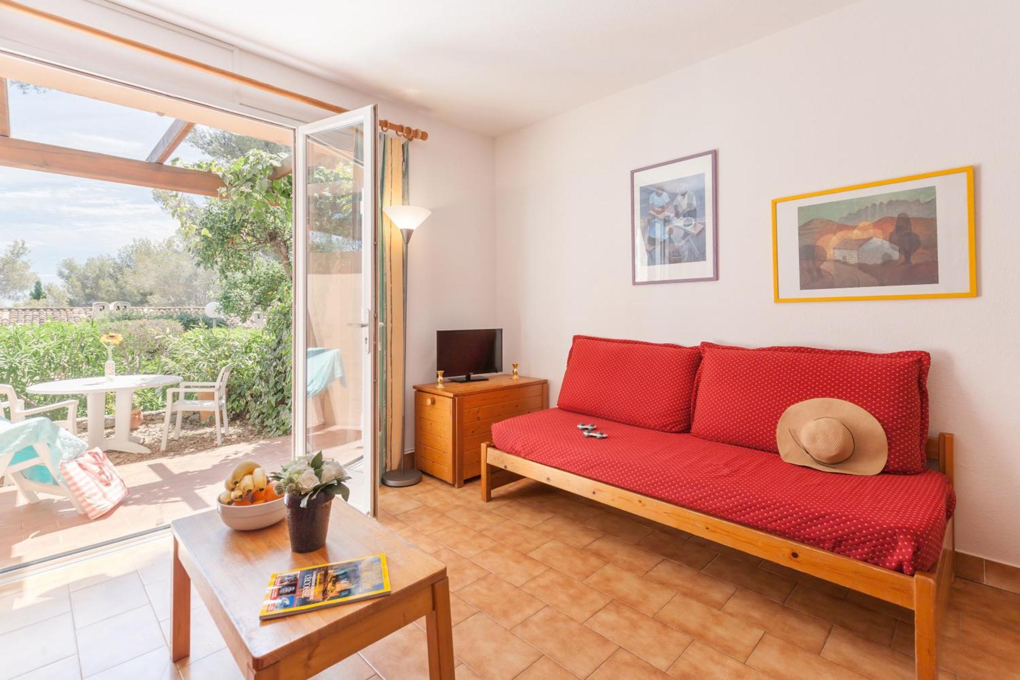 Residence Partenaire Le Domaine De Garlande 滨海卡瓦莱尔 外观 照片