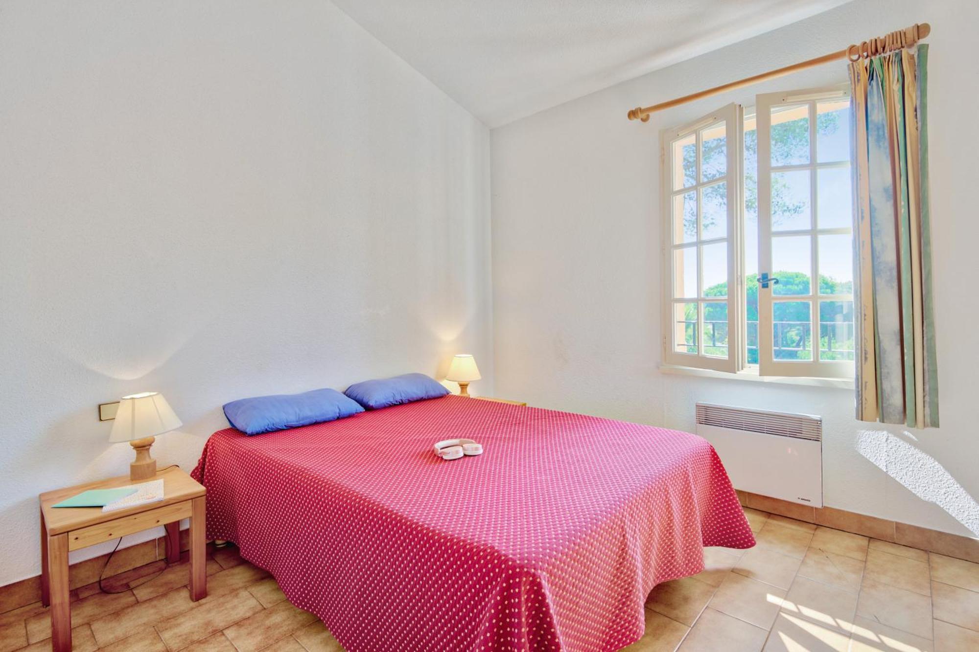 Residence Partenaire Le Domaine De Garlande 滨海卡瓦莱尔 外观 照片